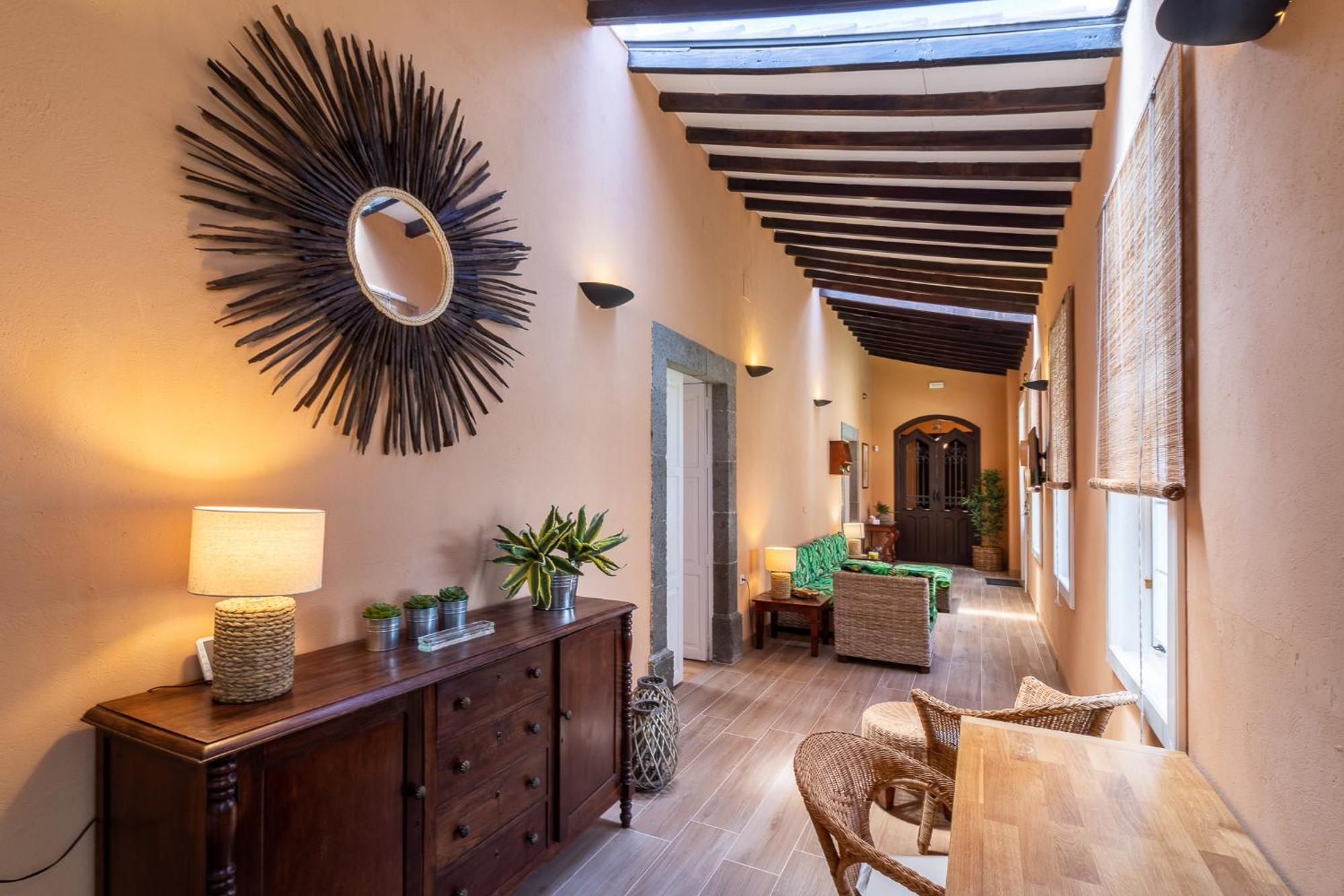 فيلا Casona Gildana: Historia, Patrimonio/E-Working أروكاس المظهر الخارجي الصورة