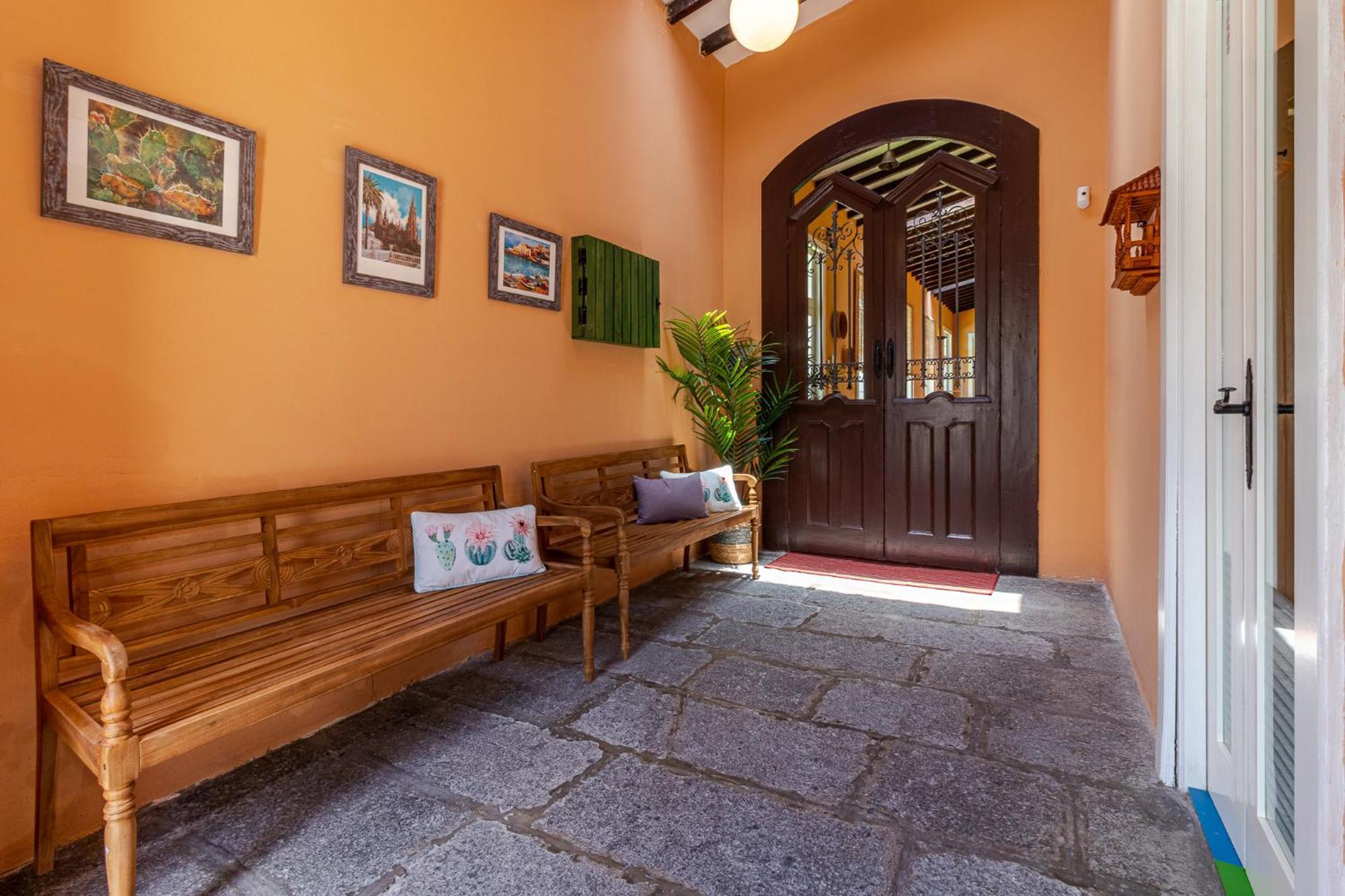 فيلا Casona Gildana: Historia, Patrimonio/E-Working أروكاس المظهر الخارجي الصورة